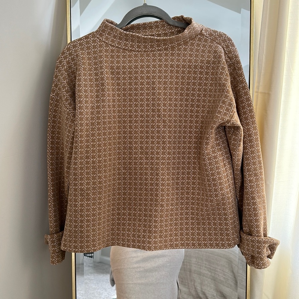 Sweater top